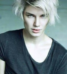 Jordan, 20 years old, Lesbian / Gay, Man, North York, Canada